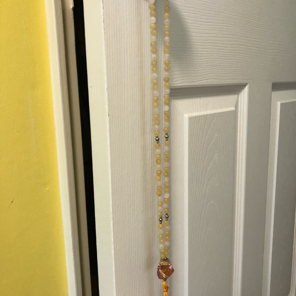 Beaded necklace